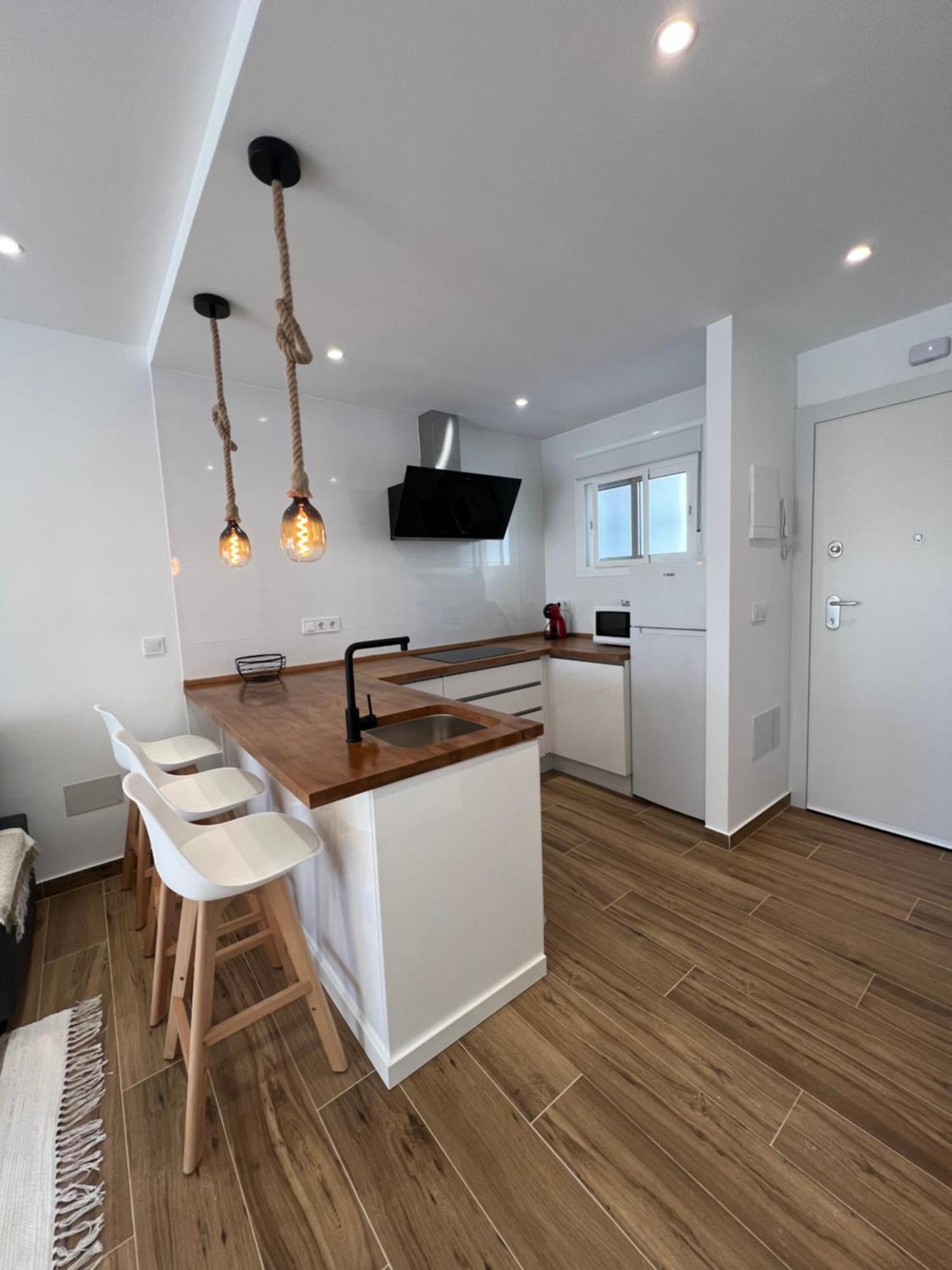 Apartamento Ronda III Фуeнхирола Екстериор снимка