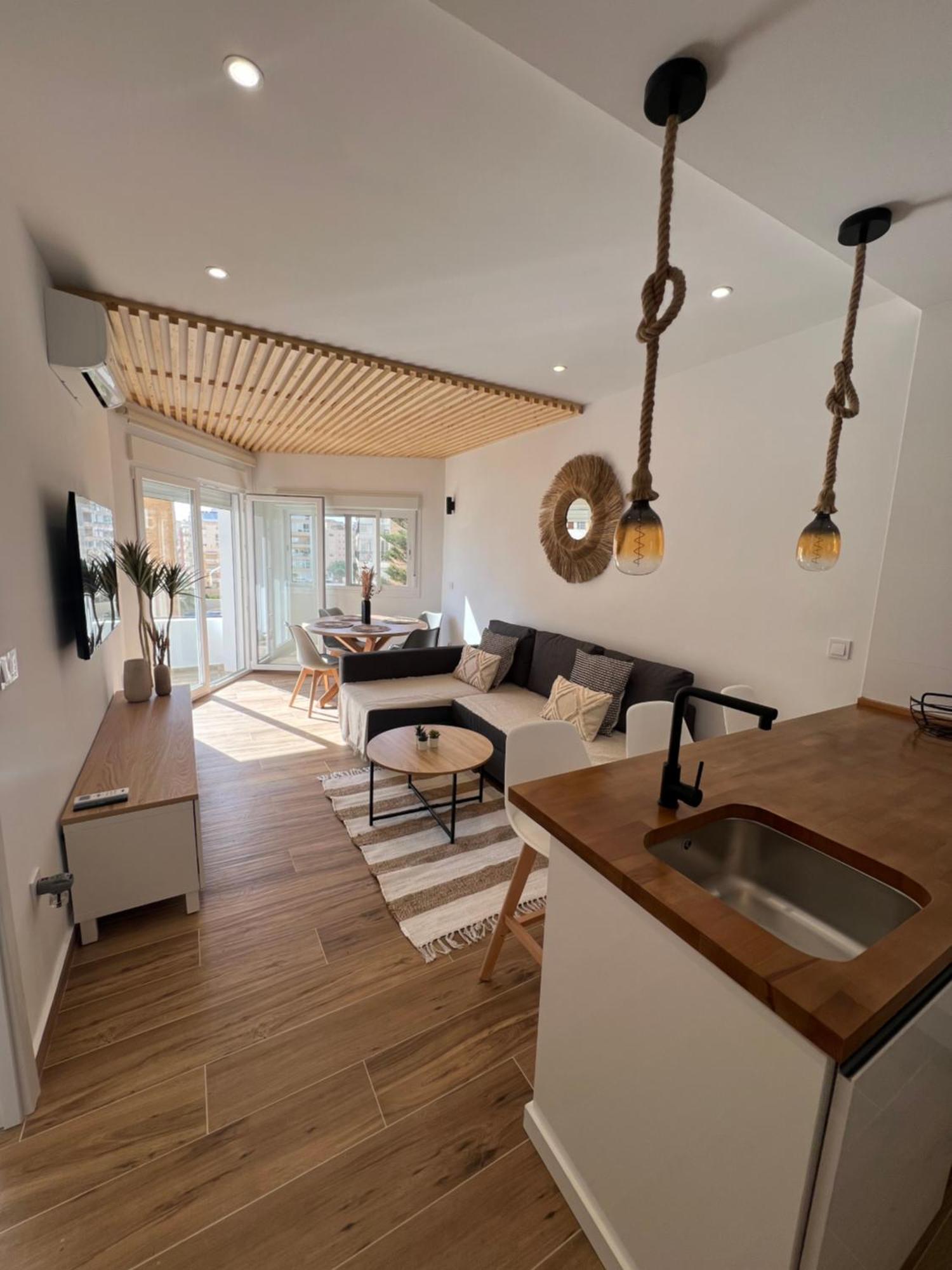 Apartamento Ronda III Фуeнхирола Екстериор снимка