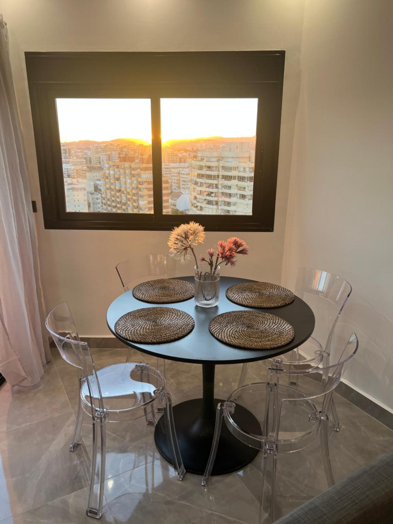 Apartamento Ronda III Фуeнхирола Екстериор снимка