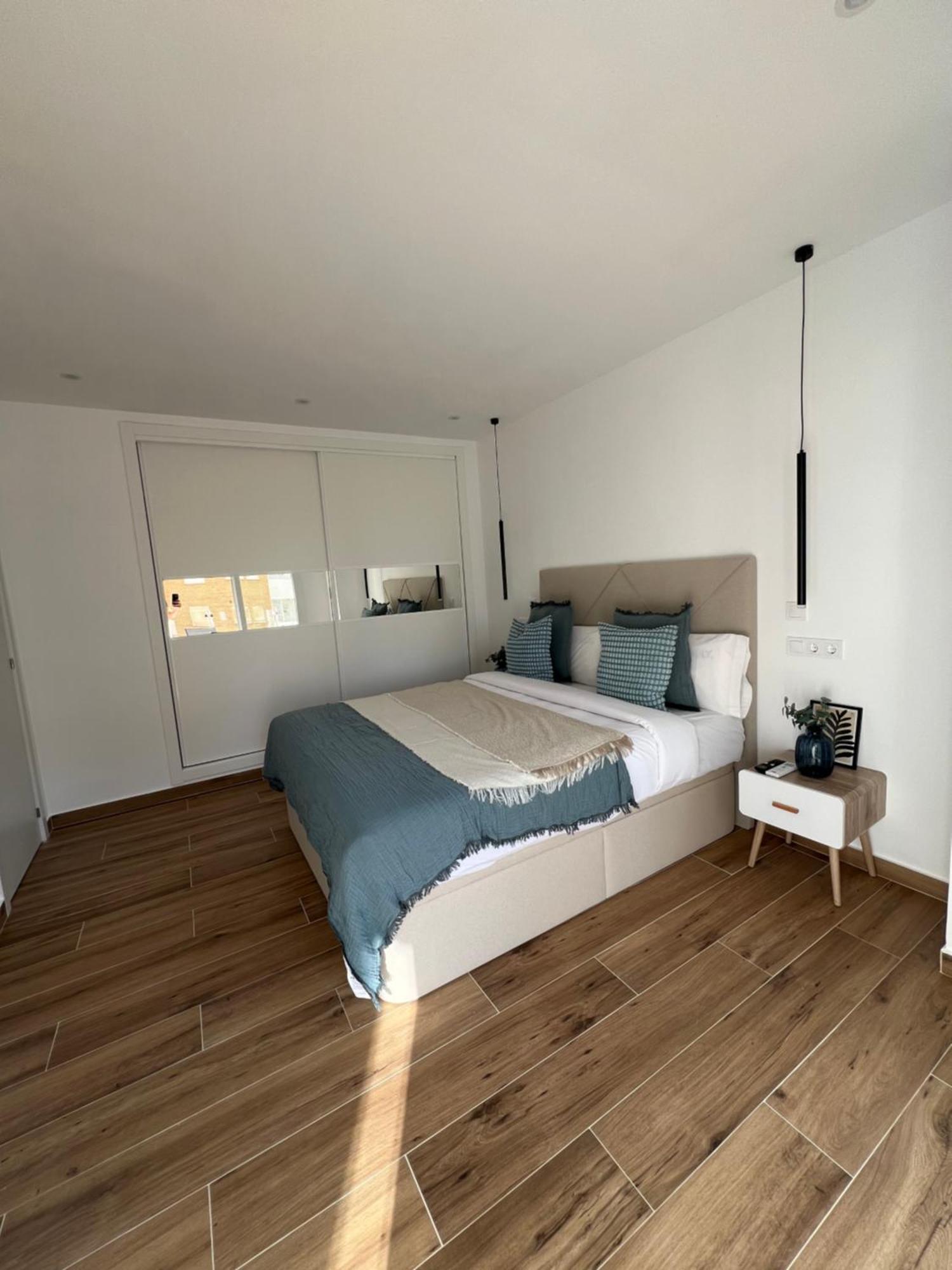 Apartamento Ronda III Фуeнхирола Екстериор снимка